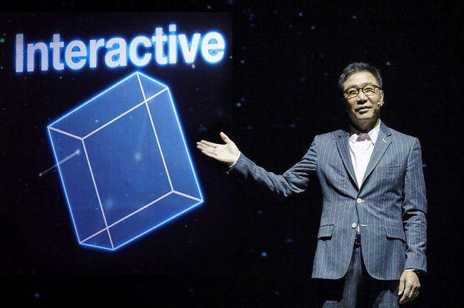 Lee Soo Man Beri Penjelasan Alasan Pilih HYBE untuk Akuisisi Saham SM
