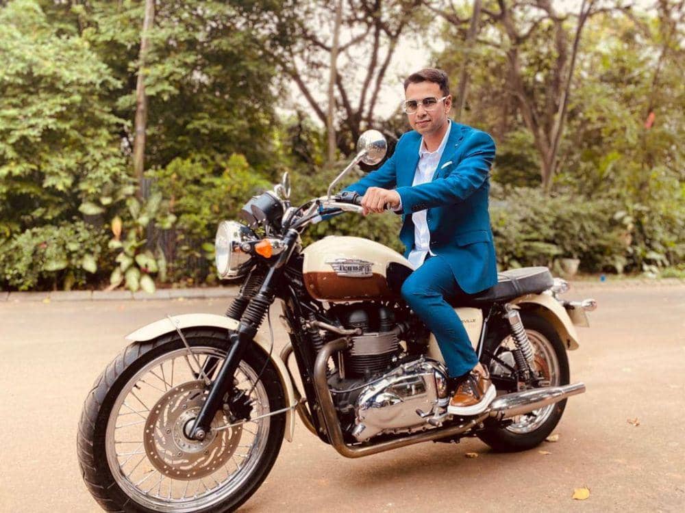 9 Inspirasi Padu Padan Jas ala Raffi Ahmad yang Curi Perhatian