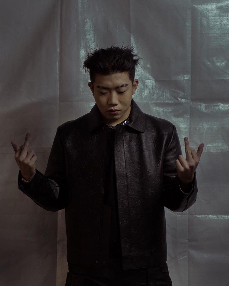 instagram.com/changmo_