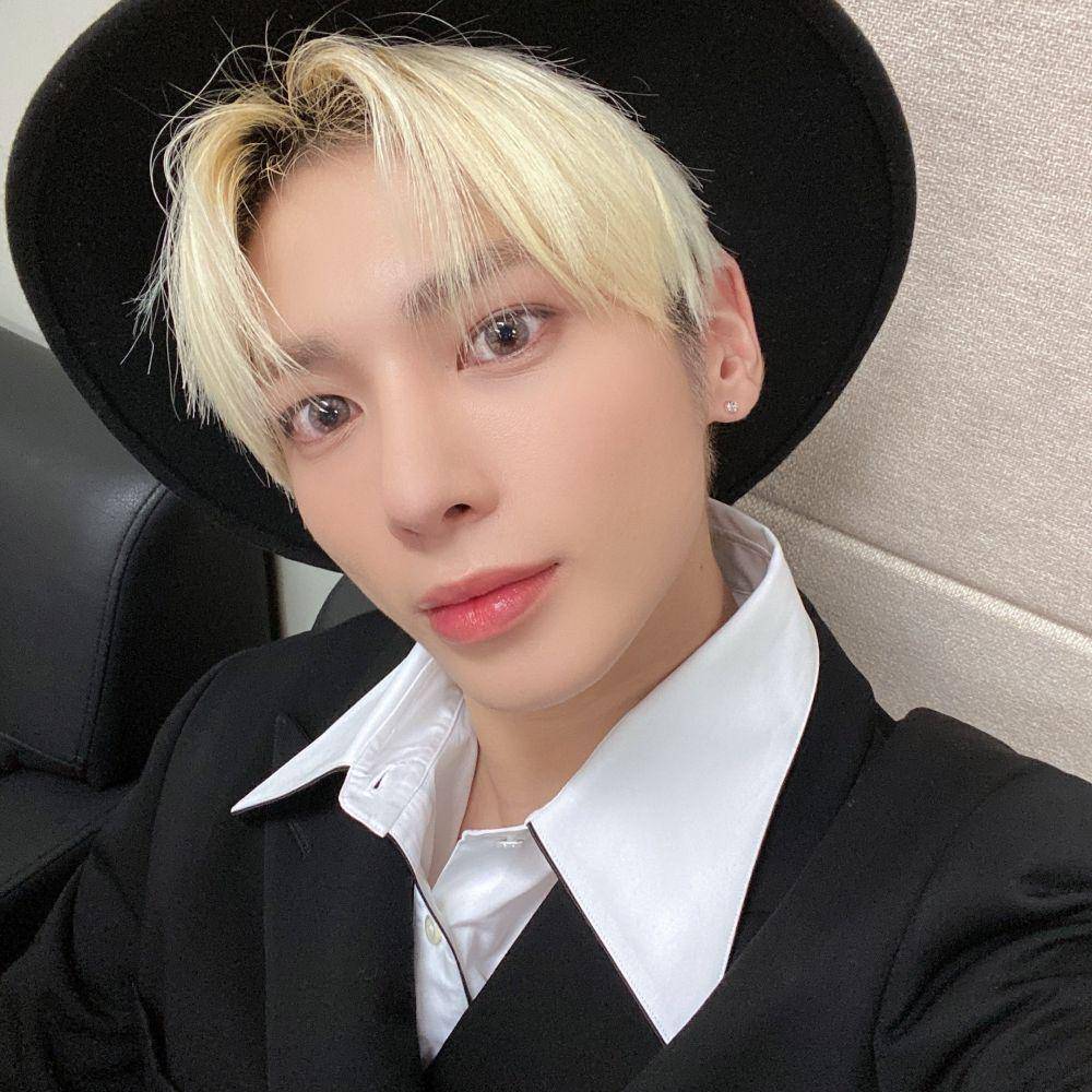 twitter.com/TXT_members