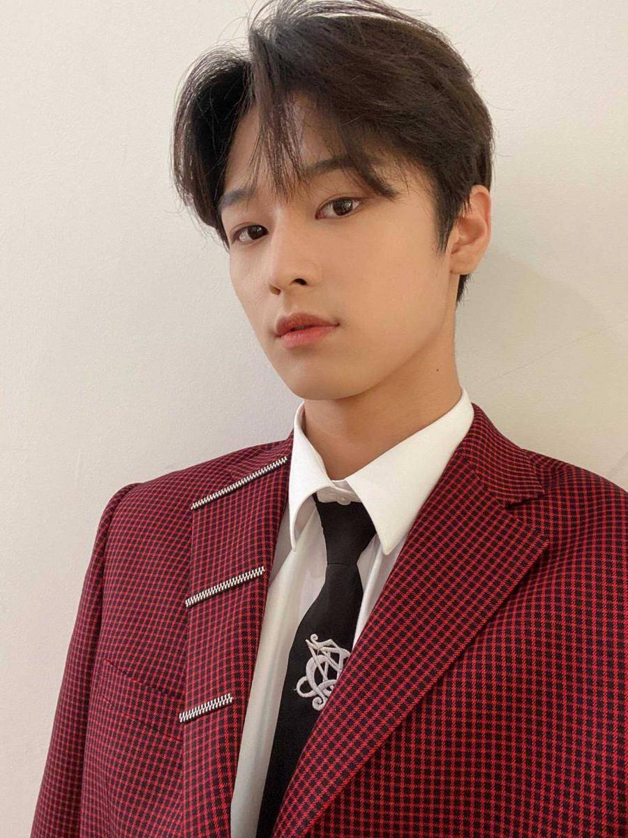 twitter.com/WE_THE_BOYZ