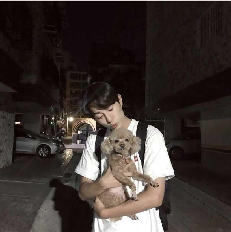 instagram.com/o_hyunjoong