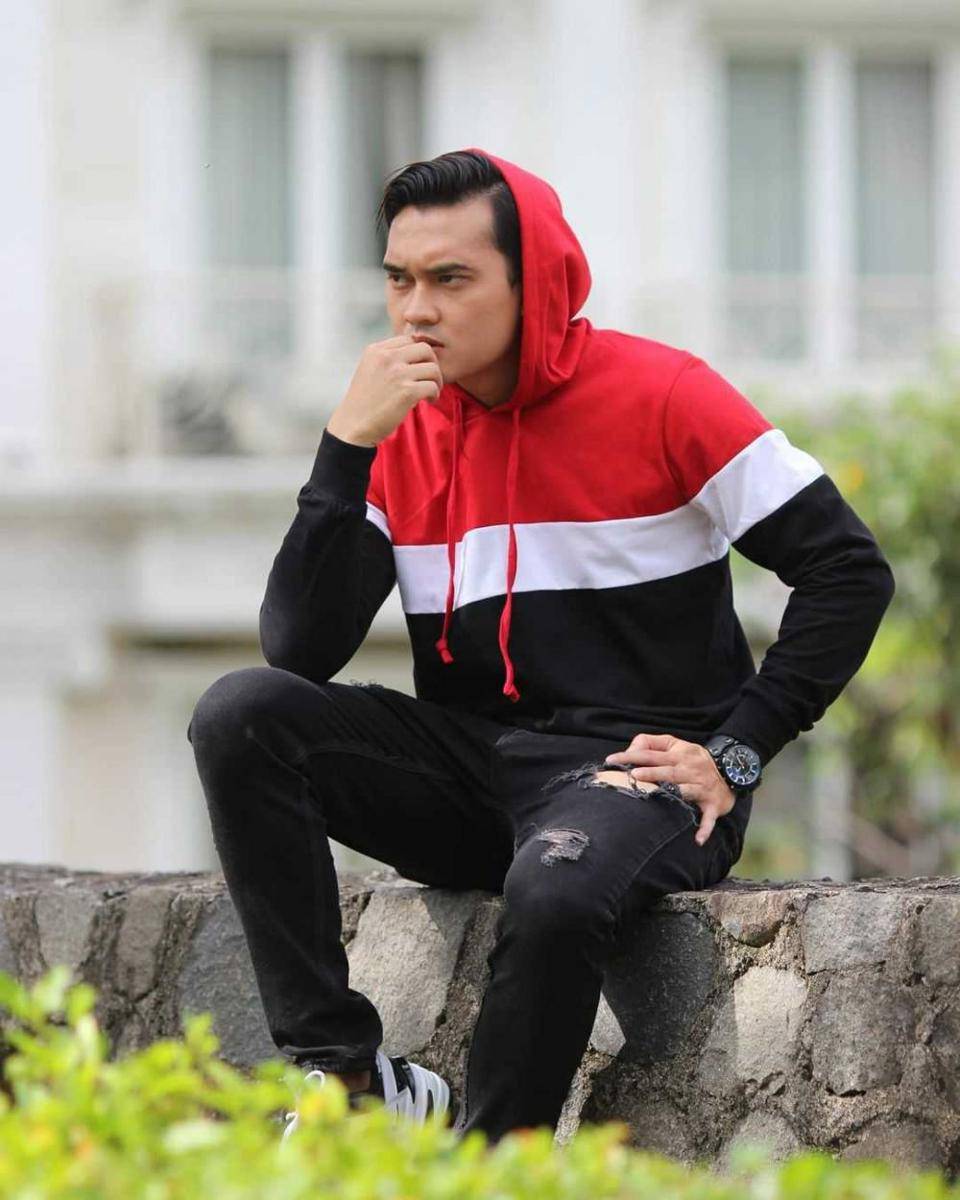 Instagram.com/ikbalfauzi_