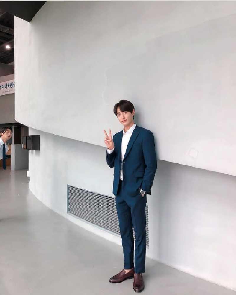 instagram.com/o_hyunjoong