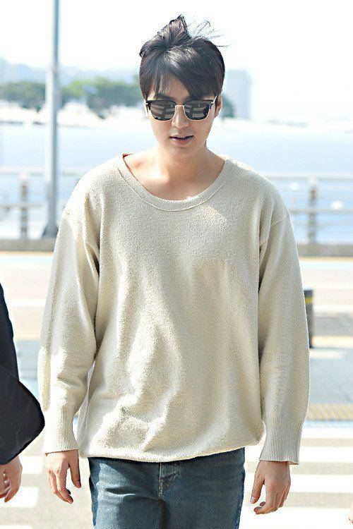 Gaya santai ala Lee Min Ho (hancinema.net)