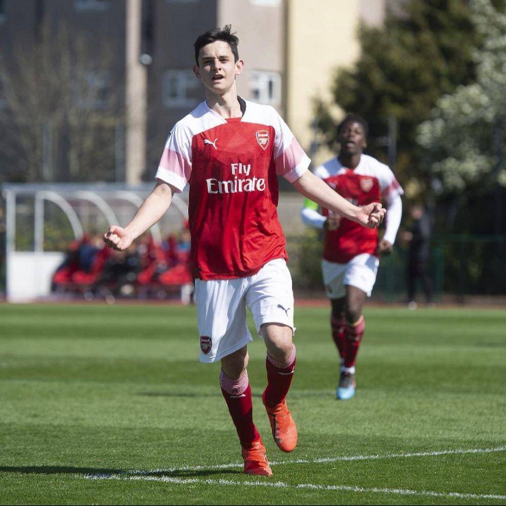 instagram.com/charliepatino10