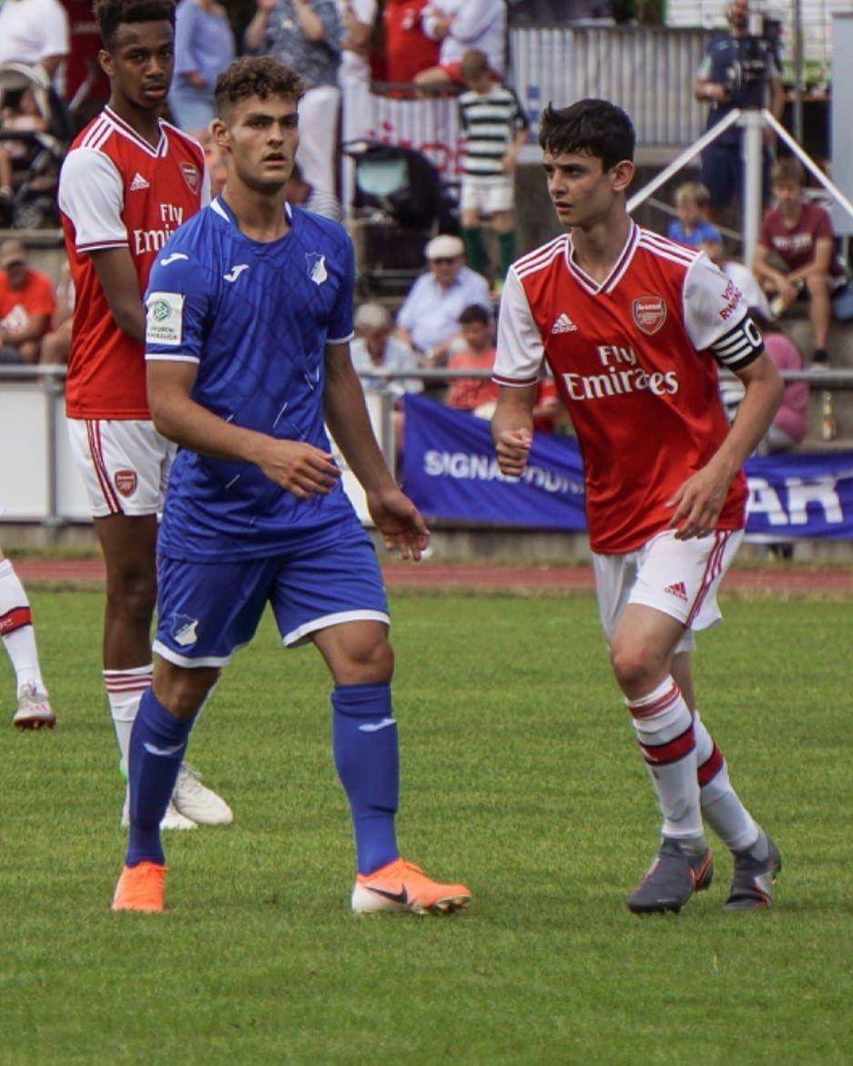 instagram.com/charliepatino10