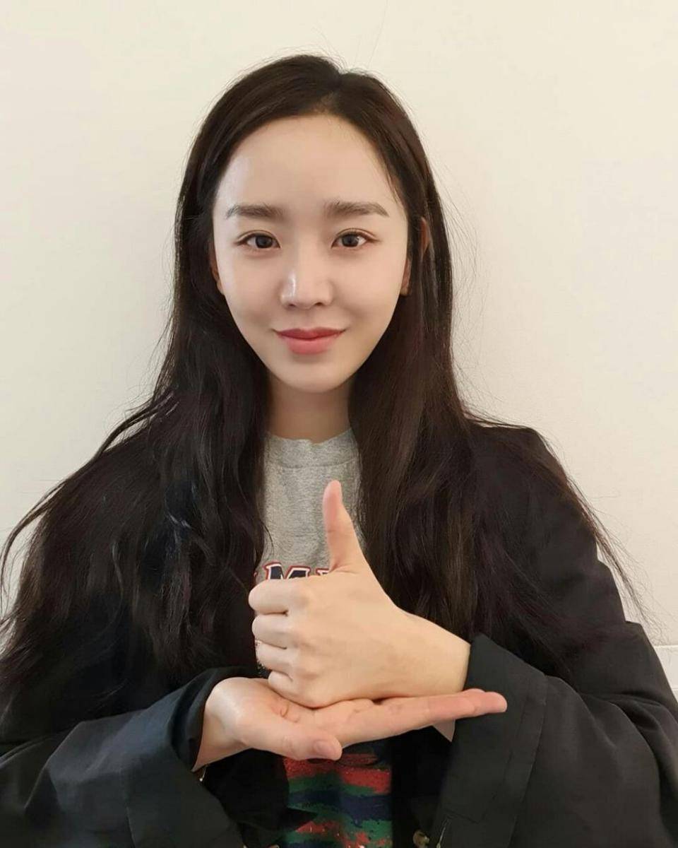 instagram.com/shinhs831