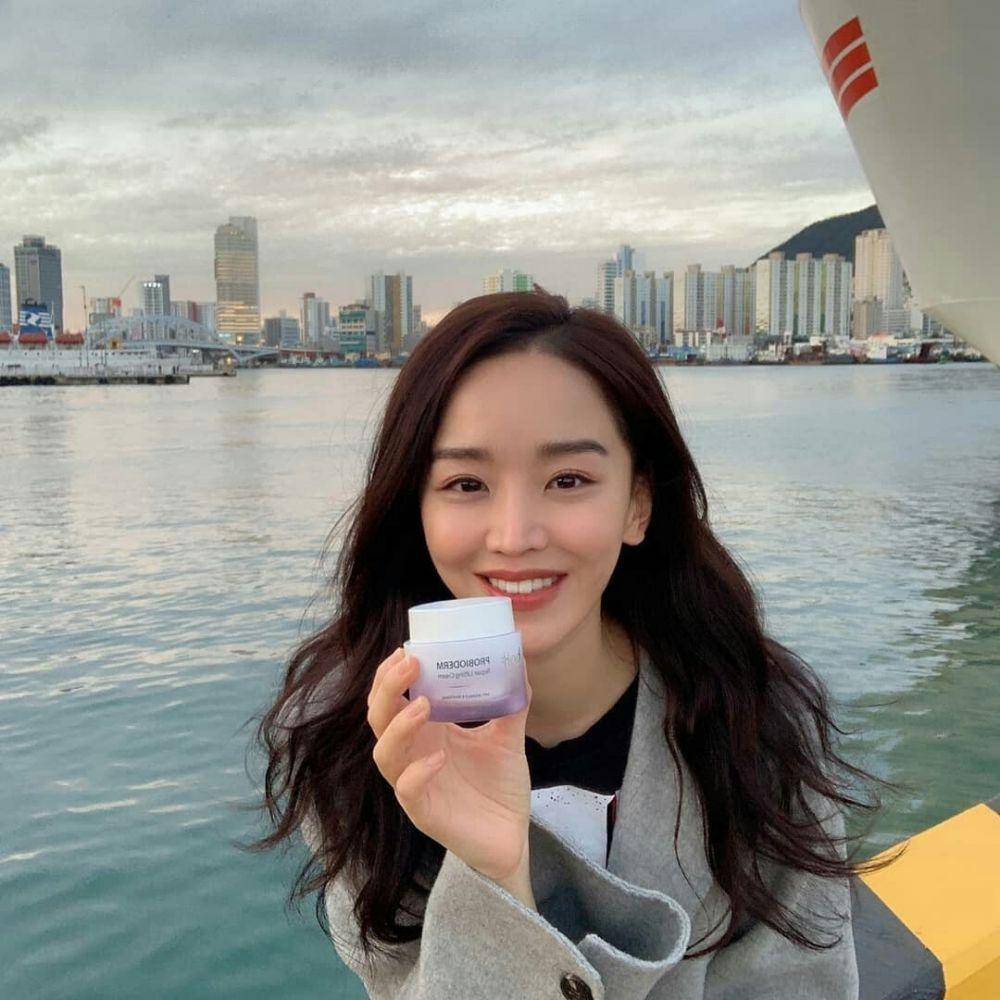 instagram.com/shinhs831