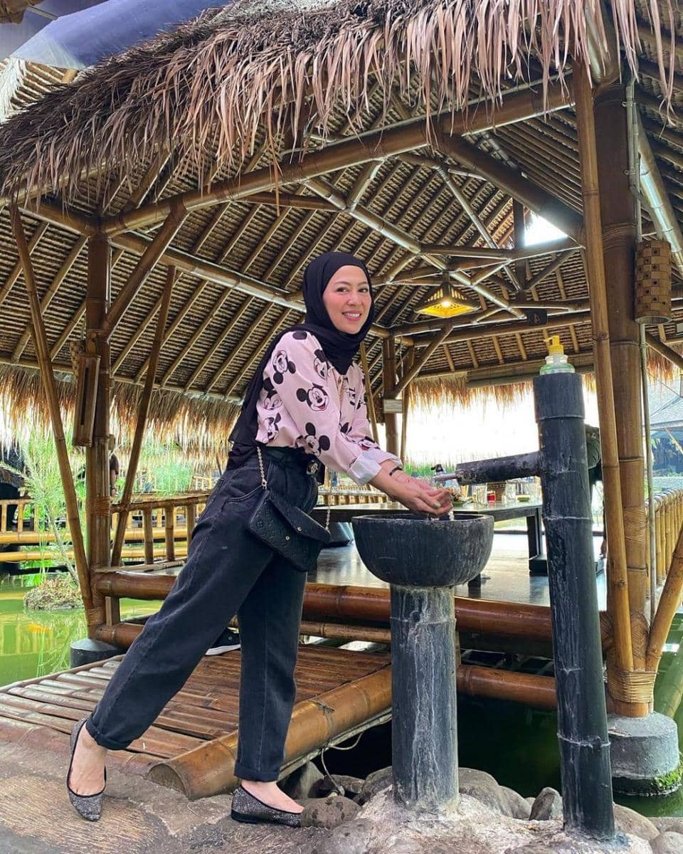 instagram.com/shantydenny