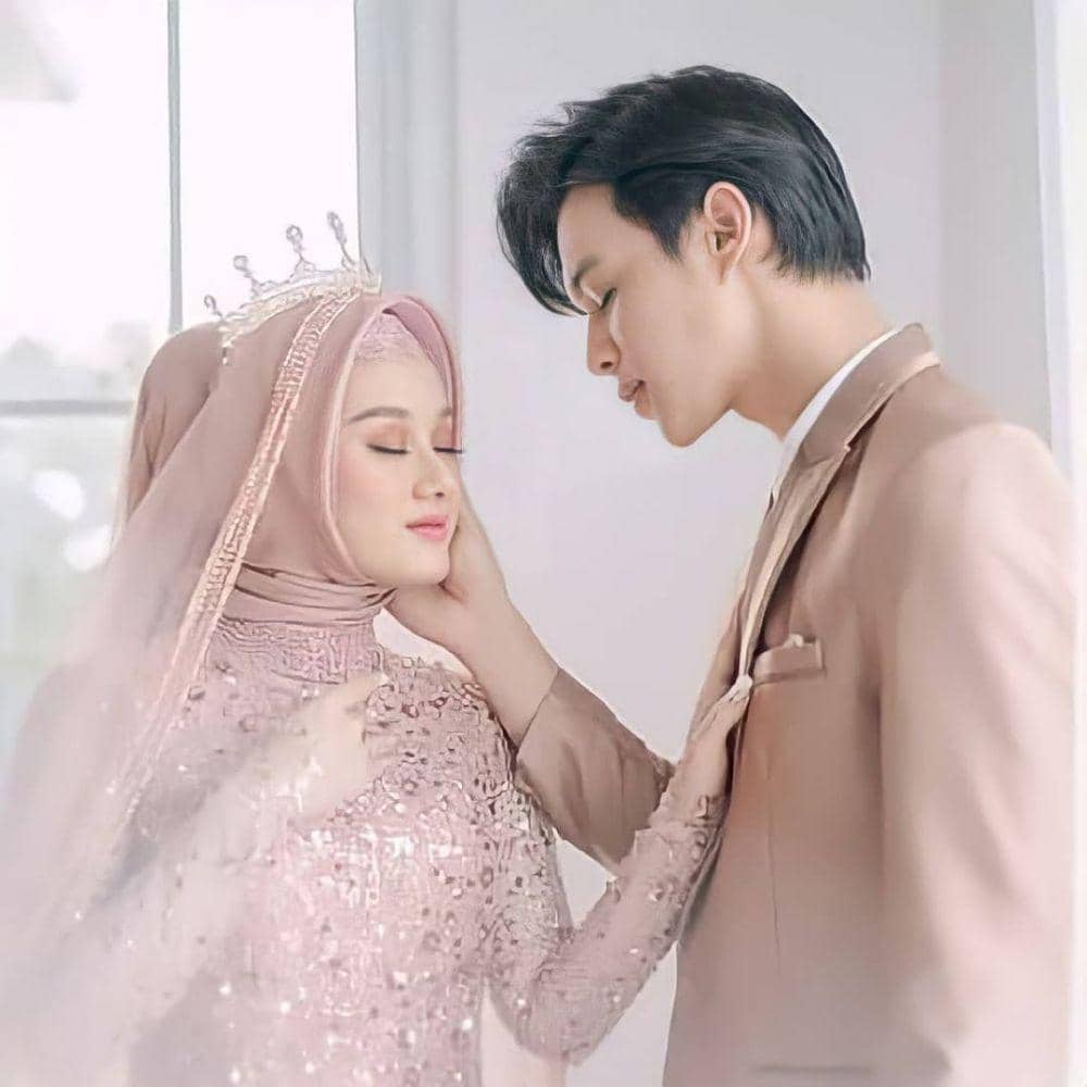 instagram.com/dindahw_96