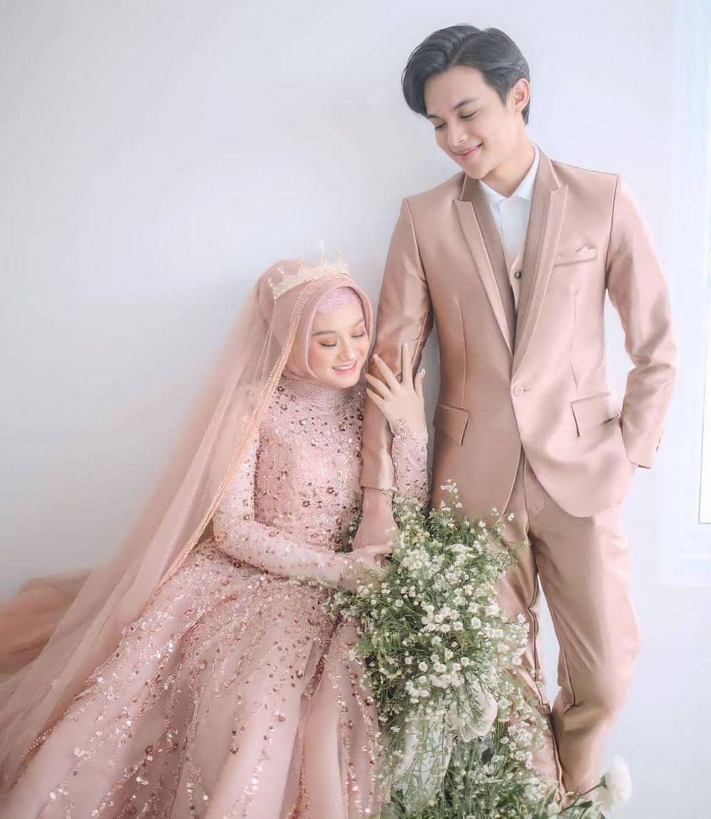 instagram.com/dindahw_96