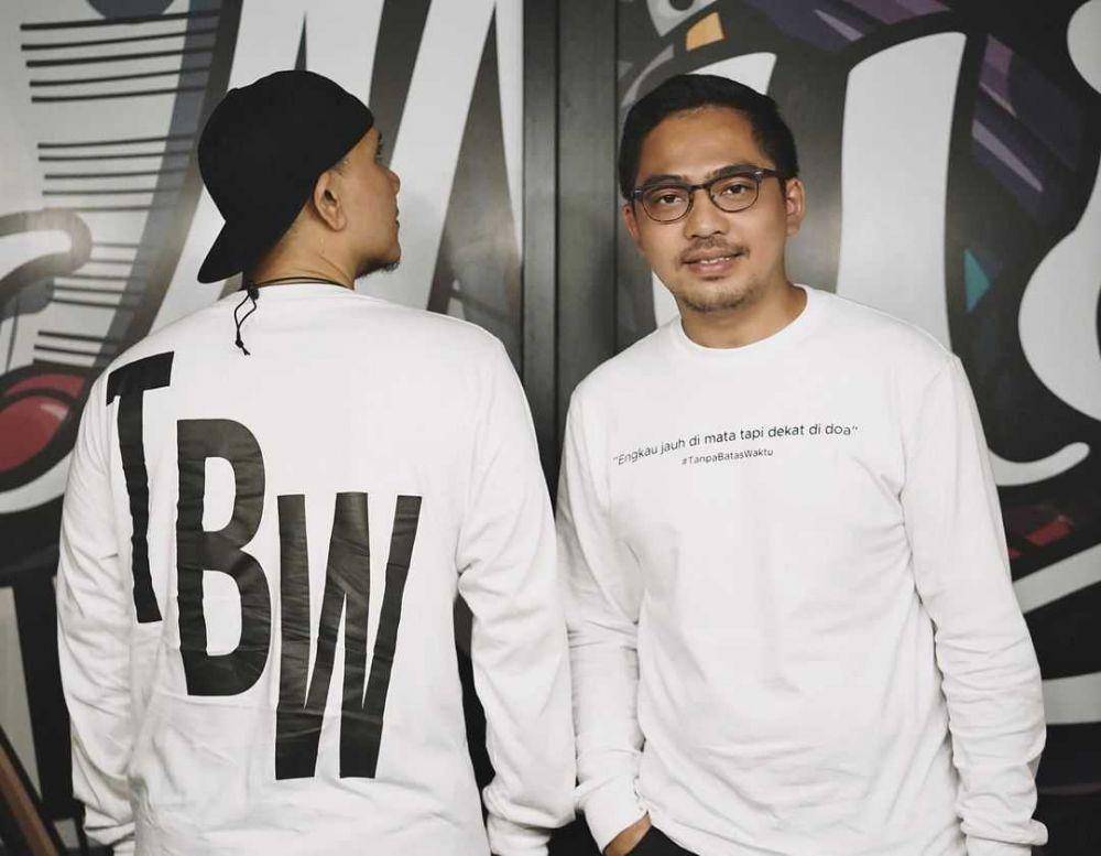Instagram.com/ade_govinda