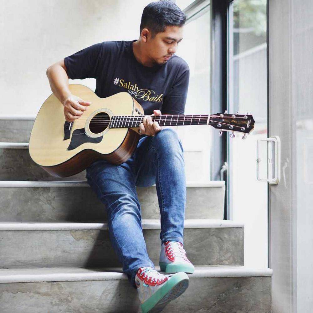 Instagram.com/ade_govinda