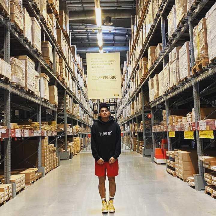 Instagram.com/vickynit13