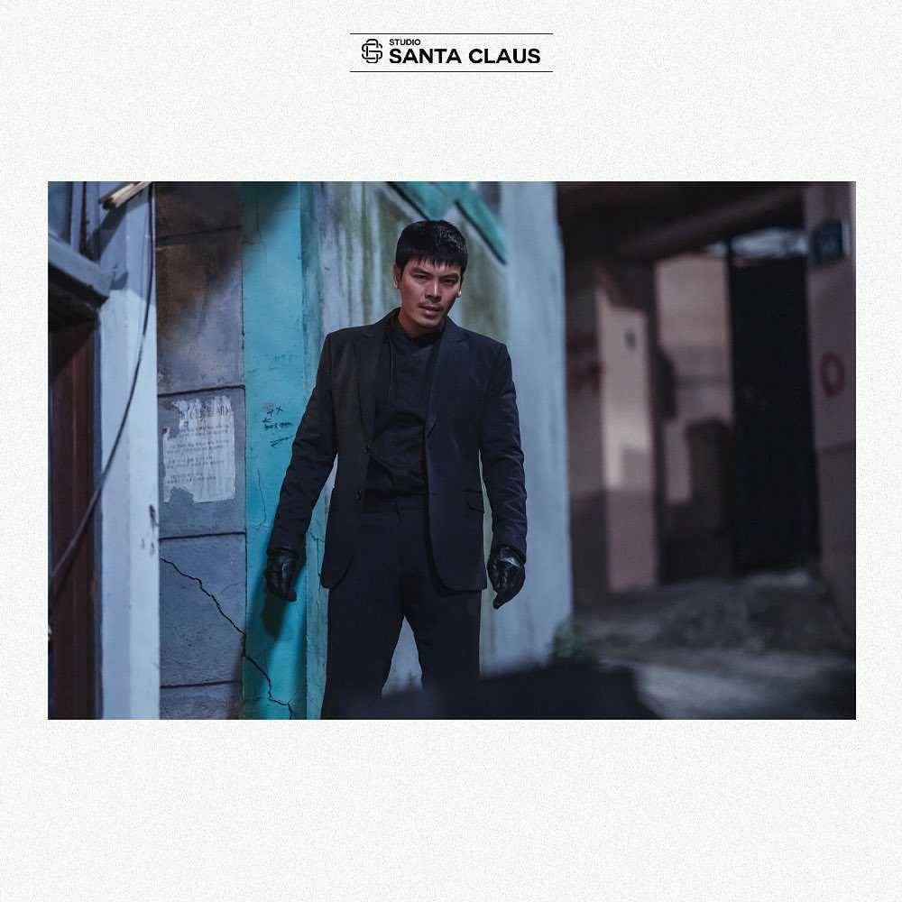 instagram.com/studiosantaent