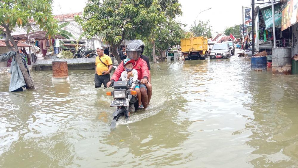 Banjir di Lamongan Semakin Meluas, 8 Ribu Rumah Terdampak