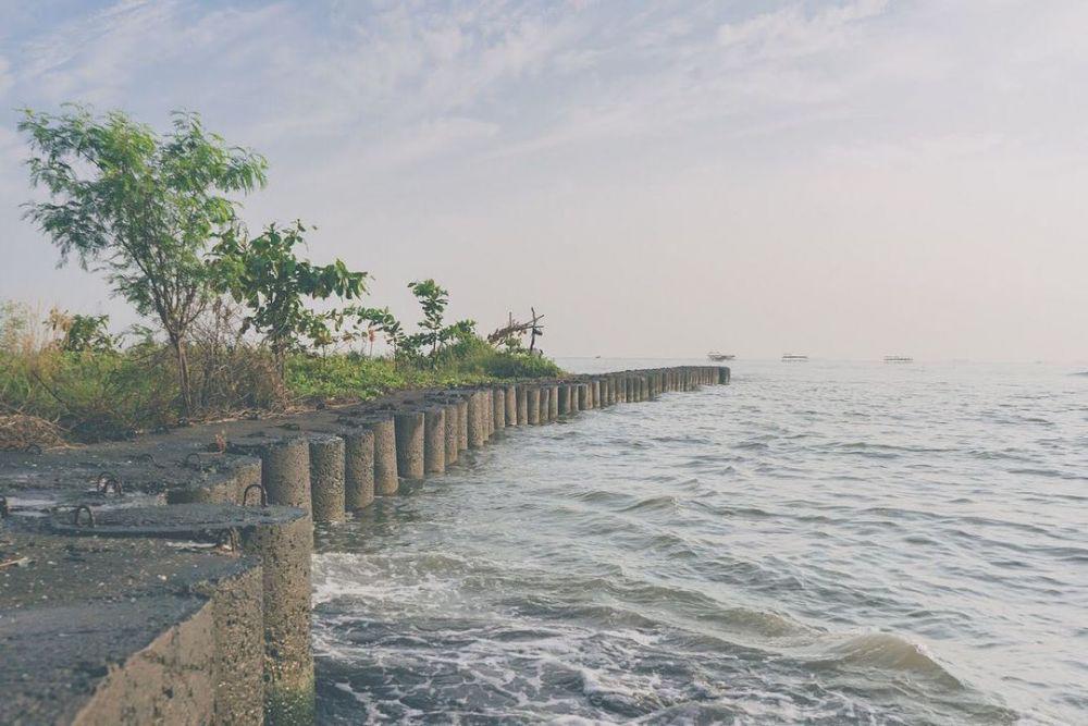 Pantai Tirang (instagram.com/jatalikesjoy)