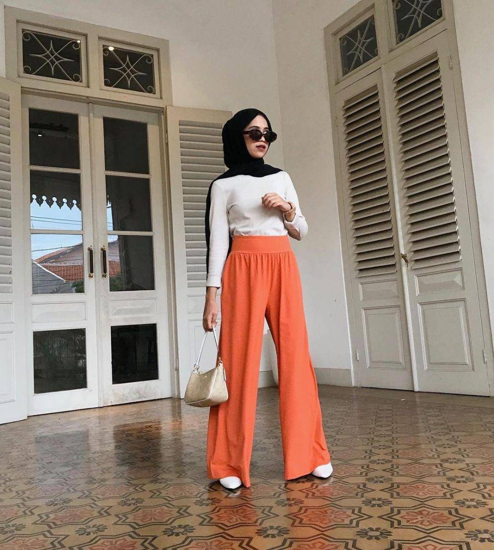 outfit konser SMTOWN 2023 (instagram.com/aishaibrahimmm)