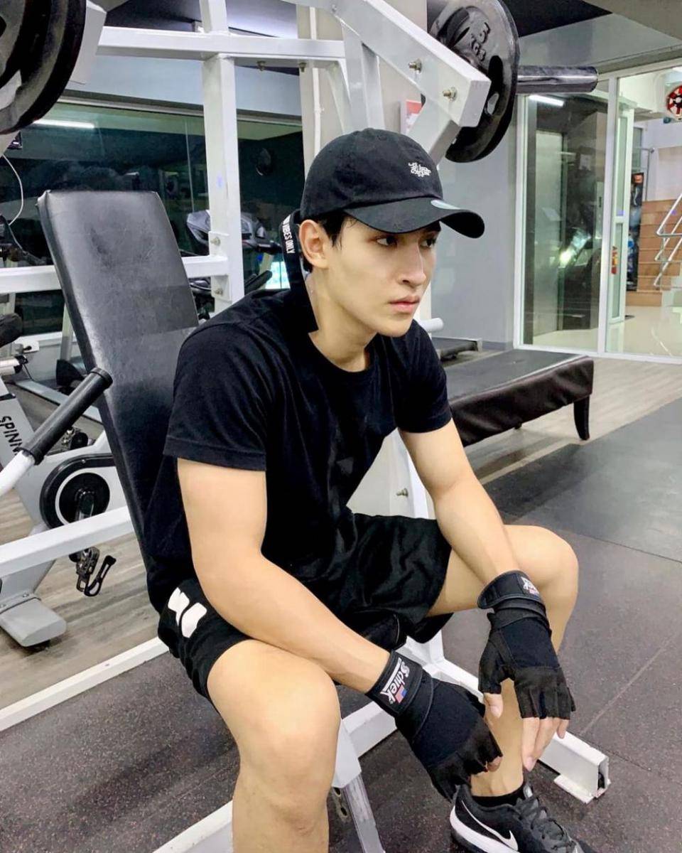 instagram.com/ohm_thitiwat