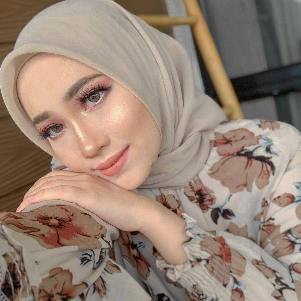 instagram.com/asyalliee