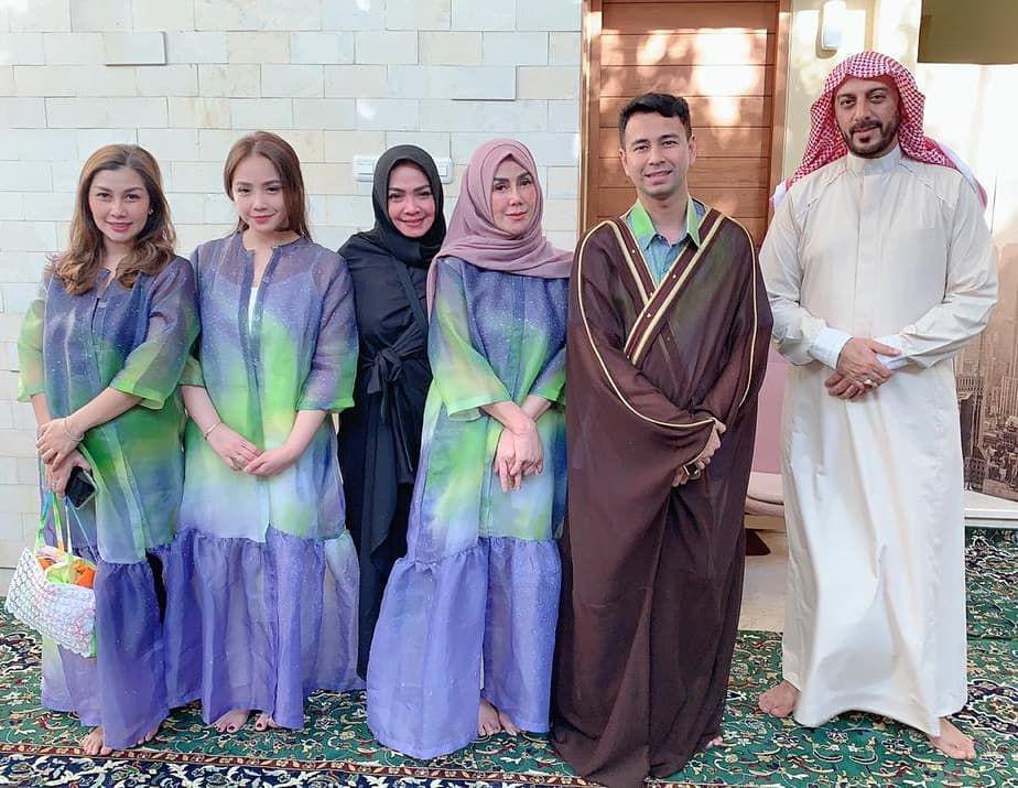 Bikin Rindu, 12 Kenangan Figur Publik Bareng Almarhum Syekh Ali Jaber