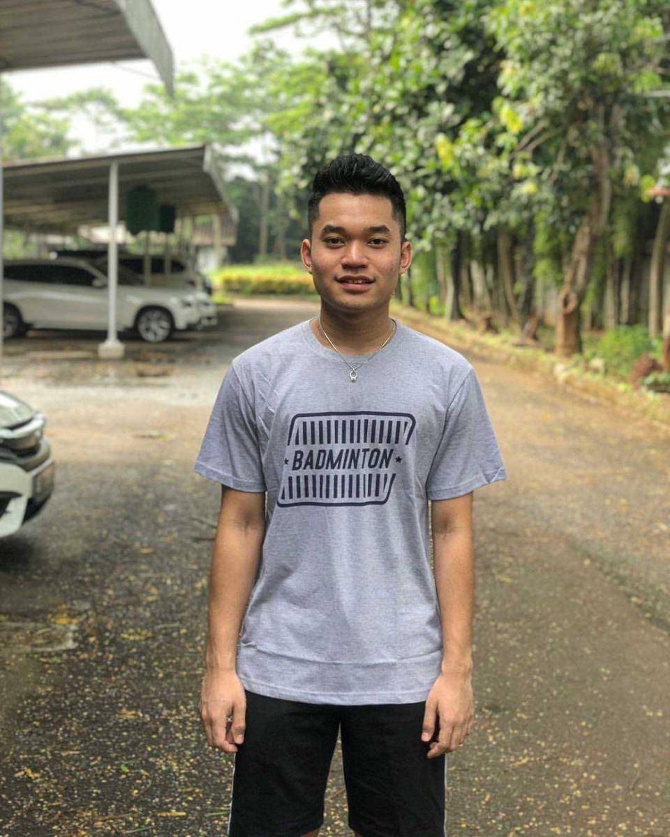 instagram.com/rollycarnando