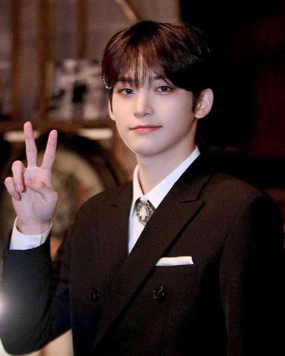Instagram.com/jungmo_cravity