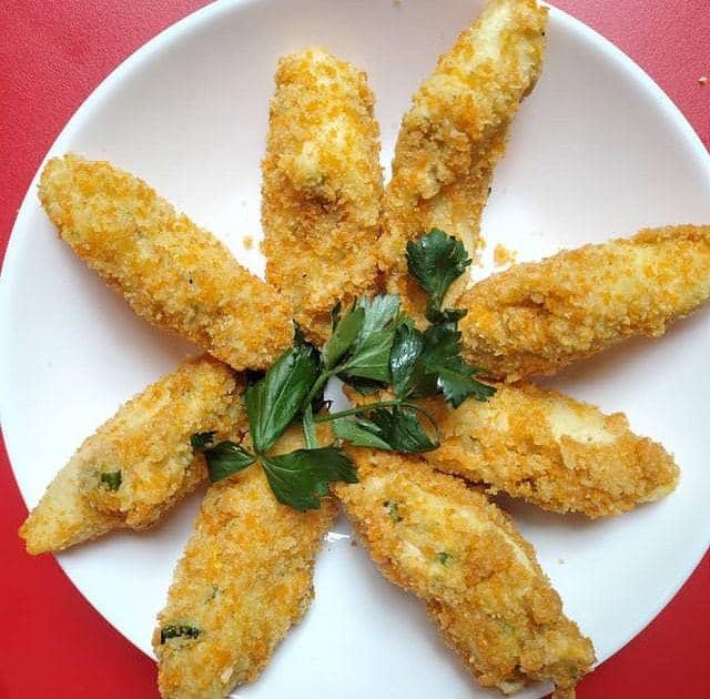 instagram.com/regina.permadita