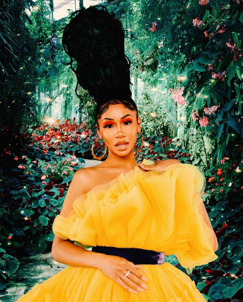 instagram.com/saweetie