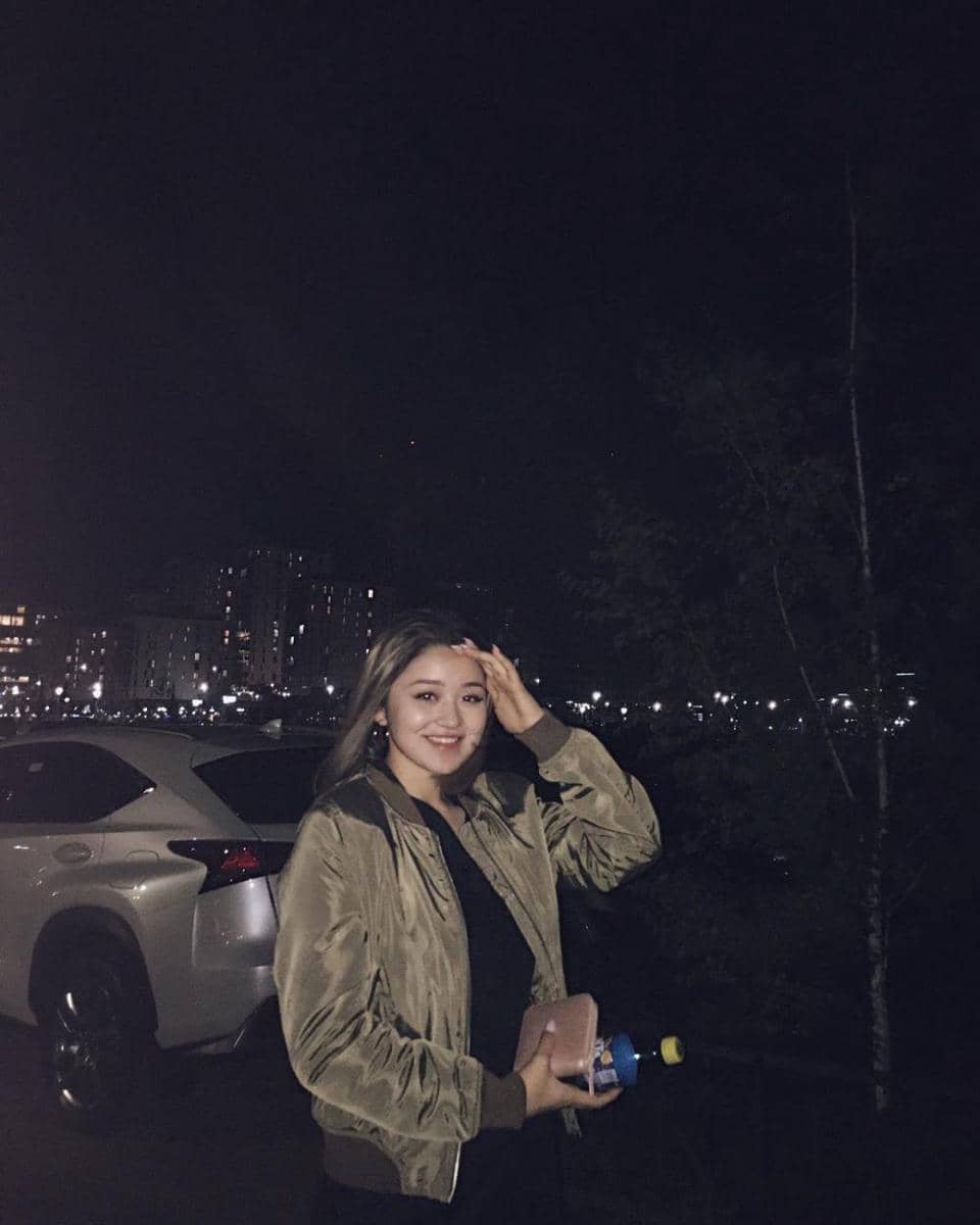 instagram.com/demi.demik