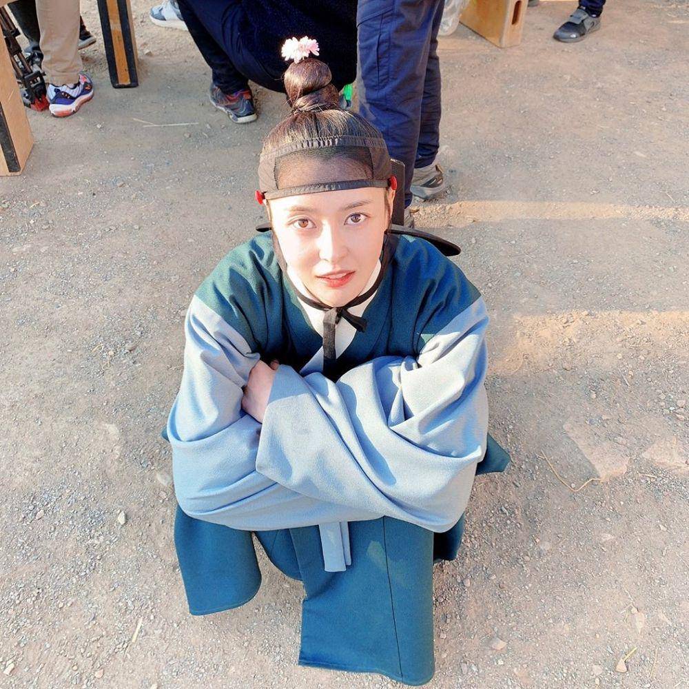 instagram.com/hv_nara