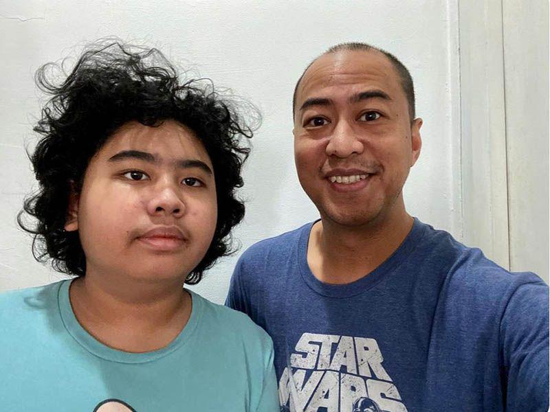 10 Editan Asal ala Netizen Ubah Kepala Botak Pandji Pragiwaksono