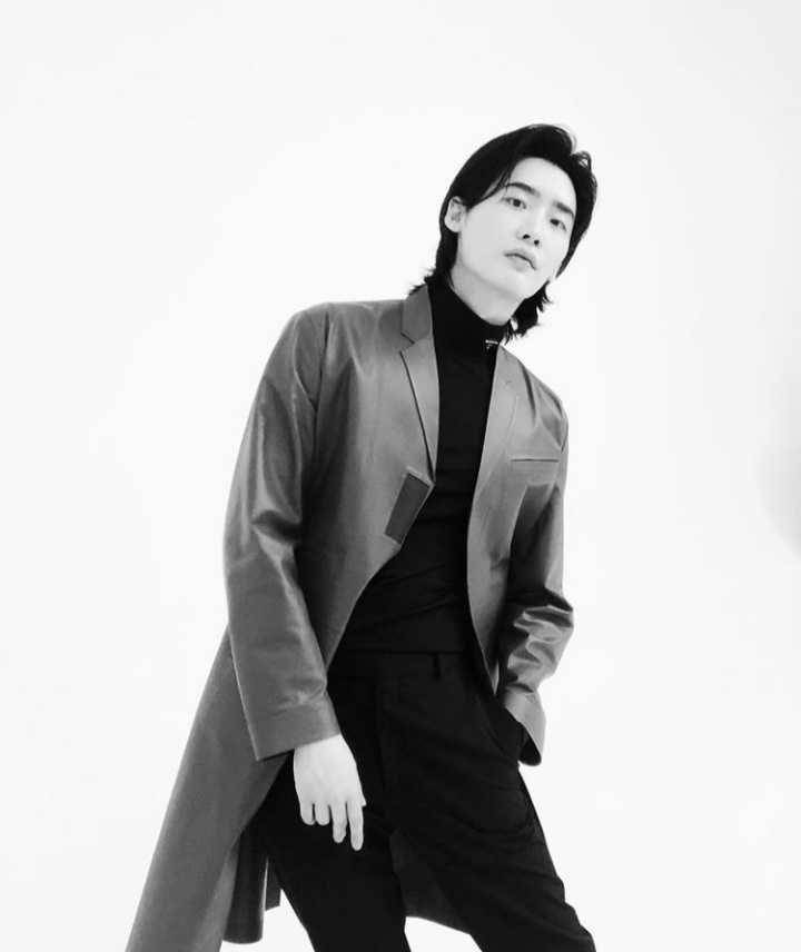 instagram.com/jongsuk0206