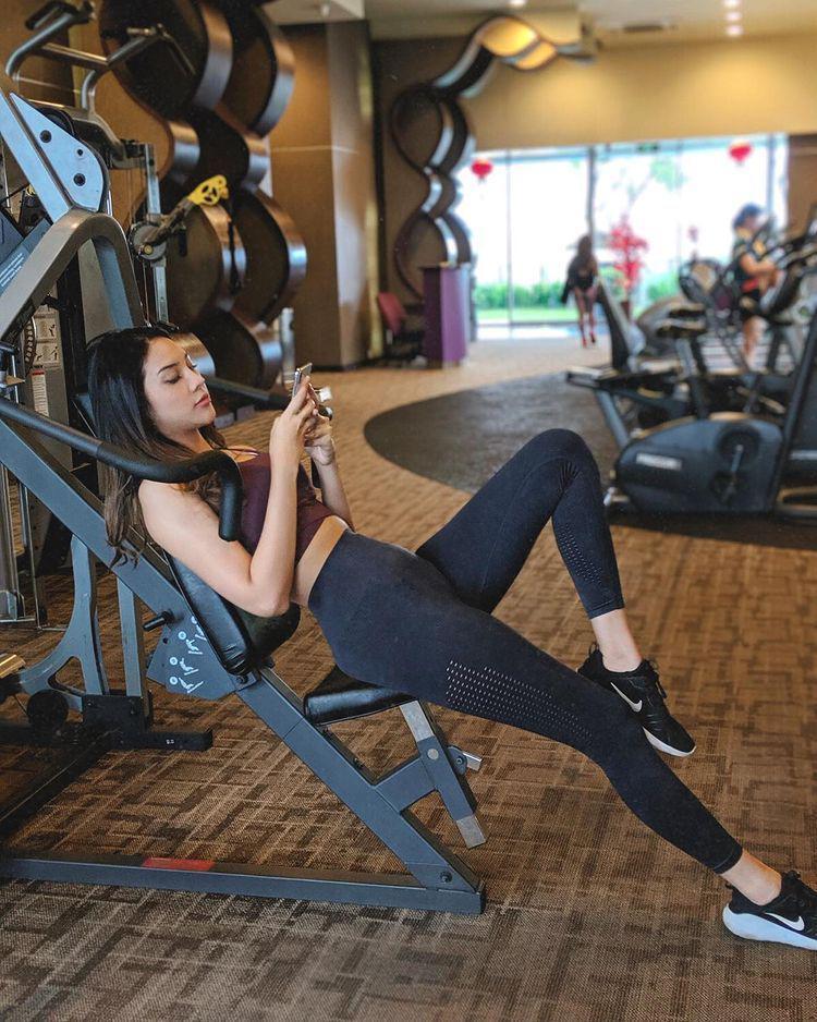 10 Potret Kece Anya Geraldine Lagi Nge-Gym, Selalu On Point!