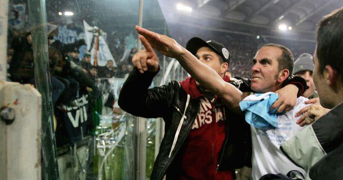 6 Selebrasi Gol Bernuansa Politik yang Dilakukan oleh Pesepak Bola