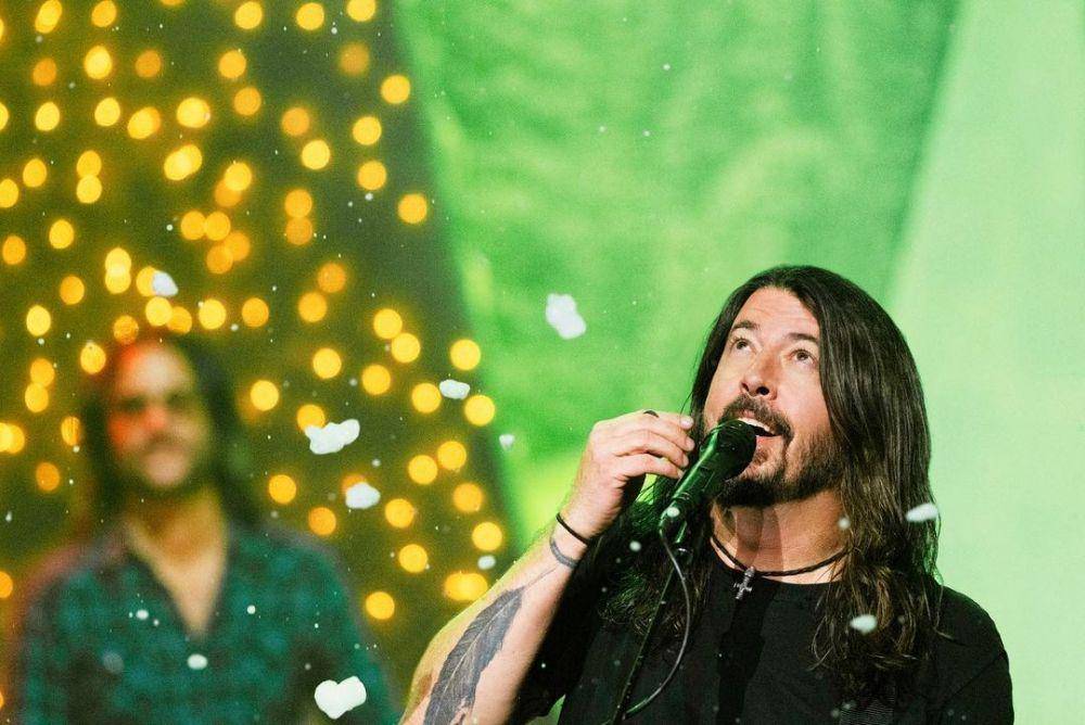 instagram.com/foofighters