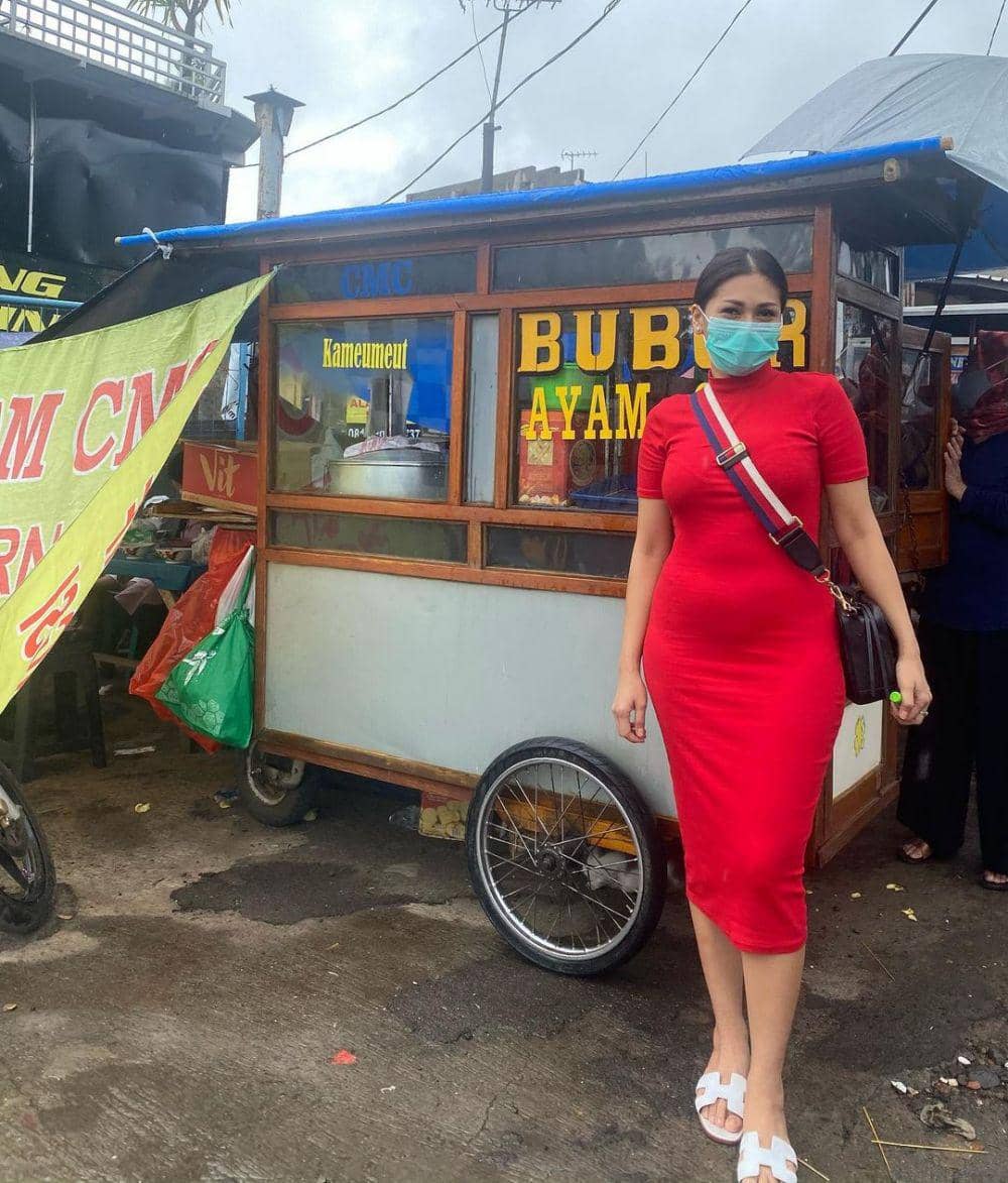 instagram.com/tatajaneeta