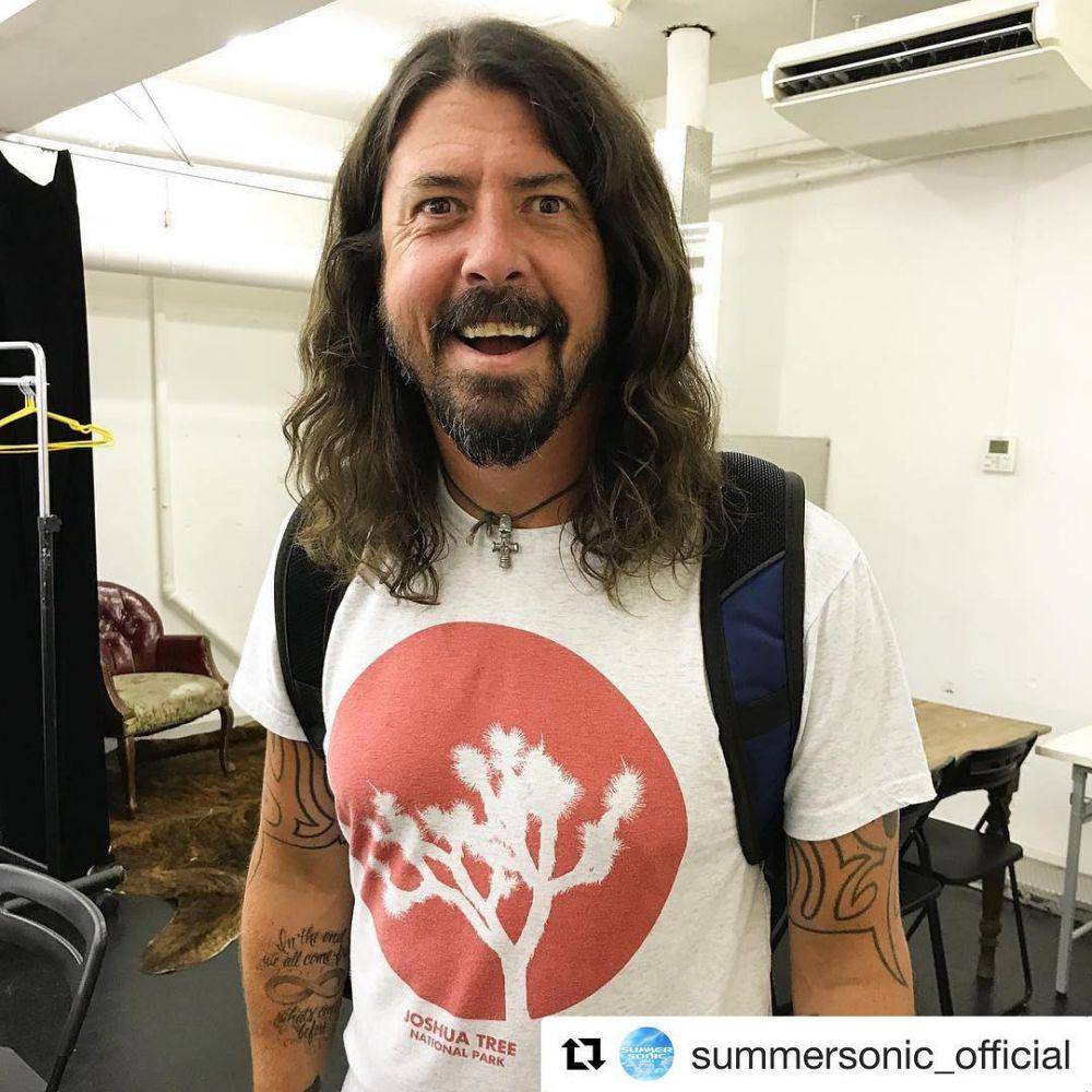 instagram.com/foofighters