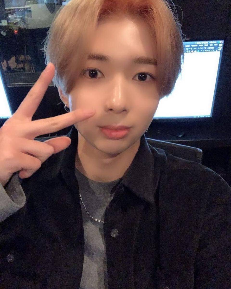 instagram.com/10_leooo_08