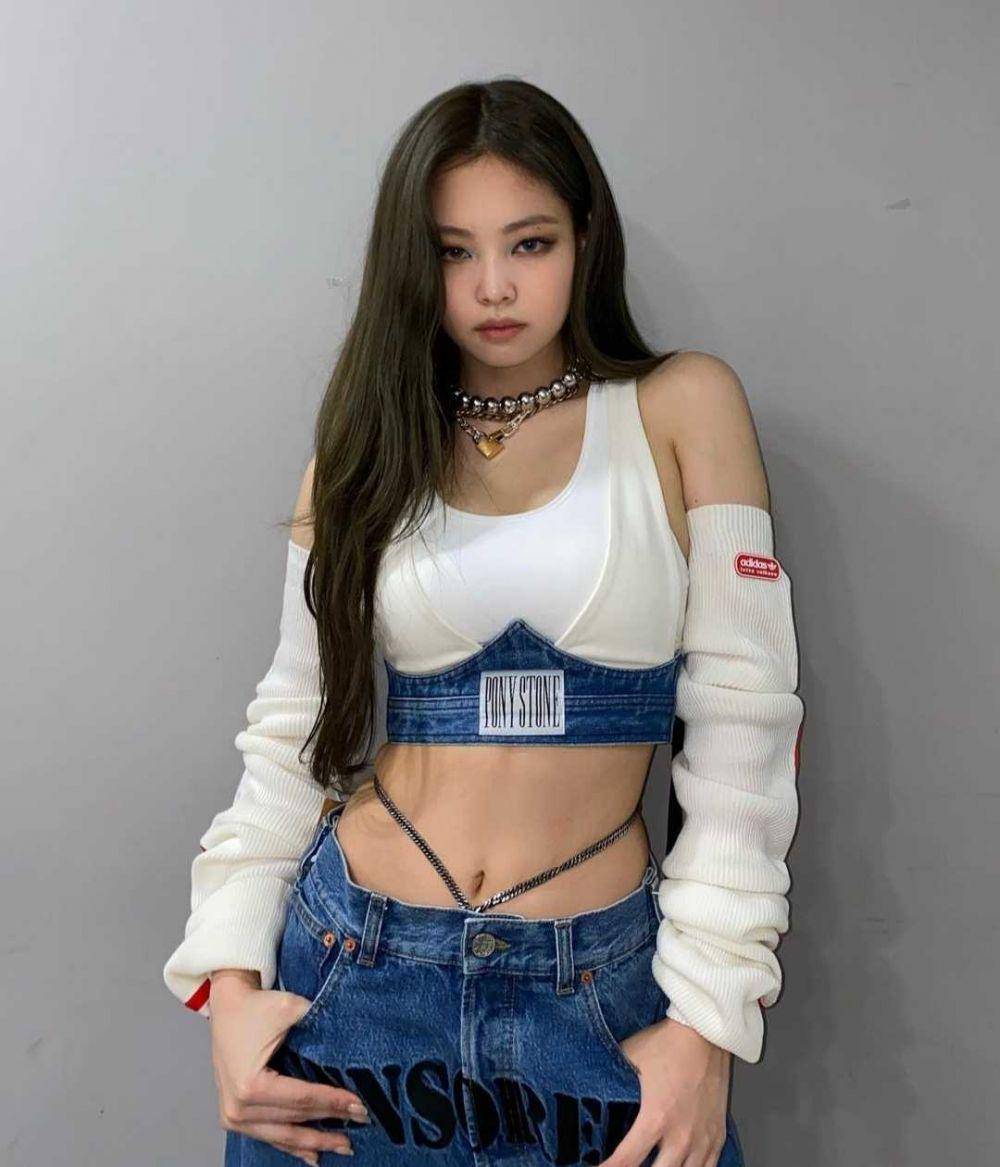 Instagram.com/jennierubyjane