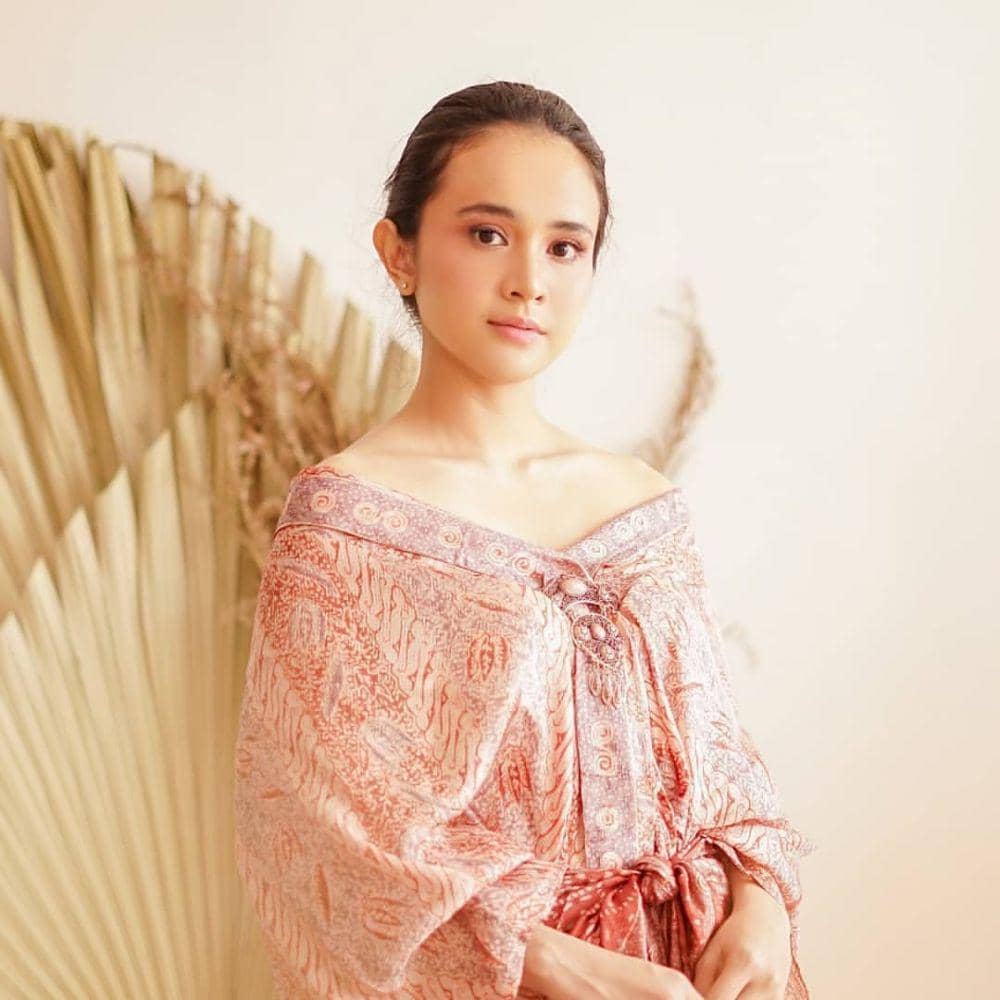 instagram.com/officialmichellers_bogor