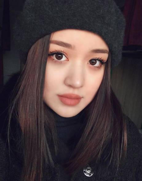 instagram.com/demi.demik