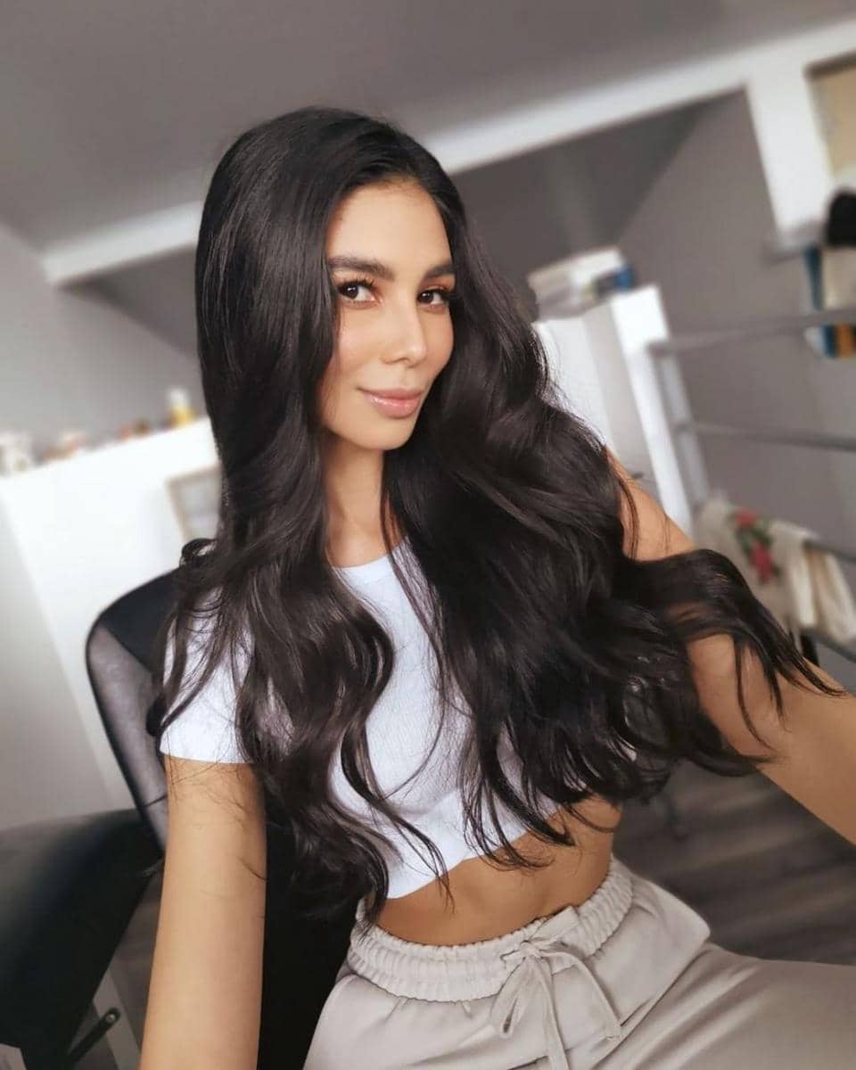 Instagram.com/misscroficial