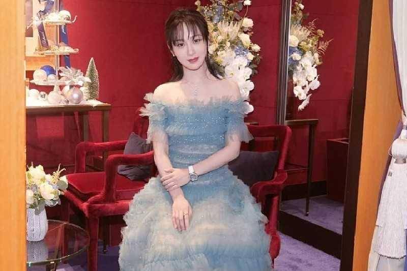 instagram.com/yangzi_92