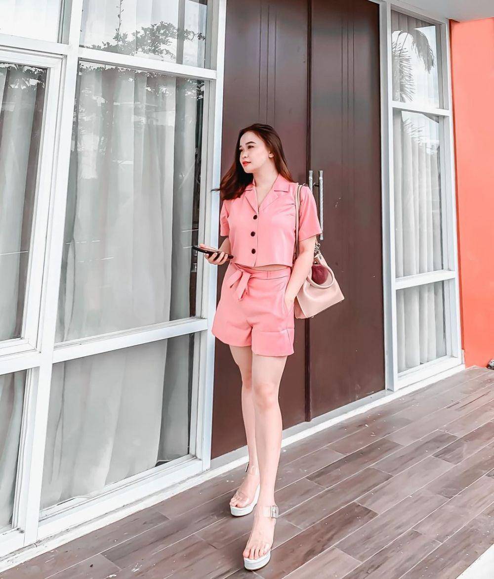 instagram.com/jemimalivia