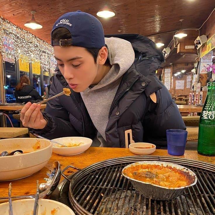 instagram.com/chaeunwoo.world