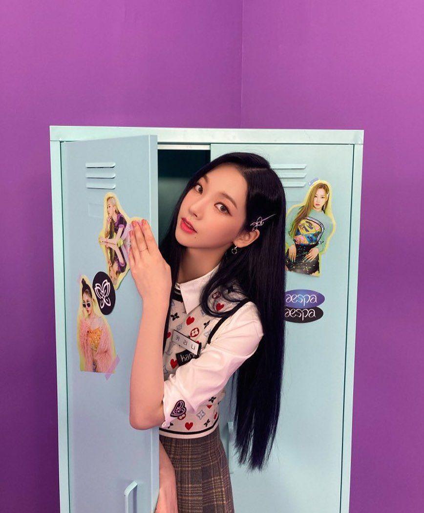 instagram.com/aespa_official