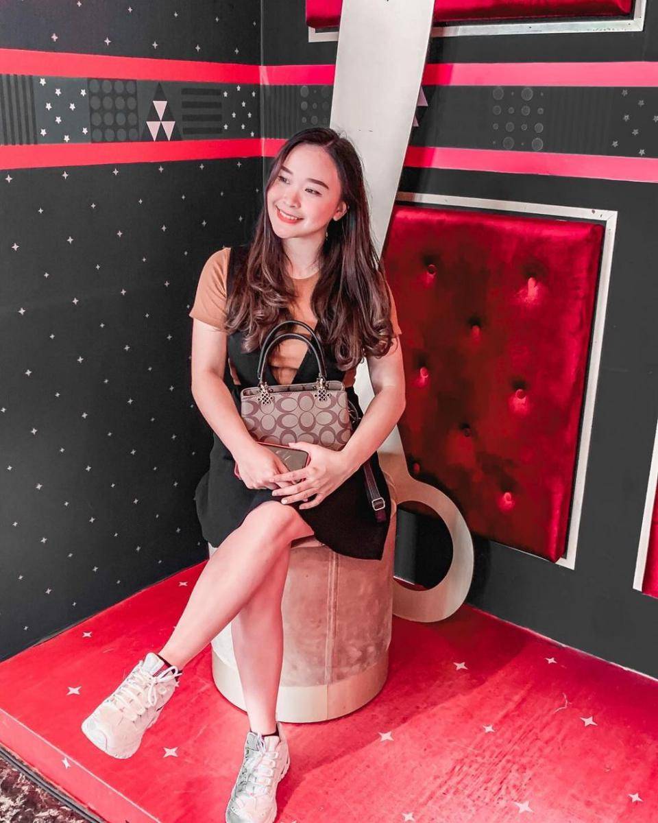 instagram.com/jemimalivia