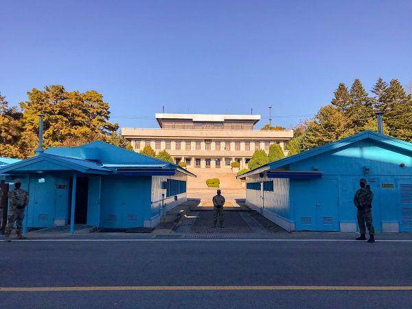 Kawasan area perbatasan Korea Utara-Korea Selatan. (Twitter.com/lalaIaura)